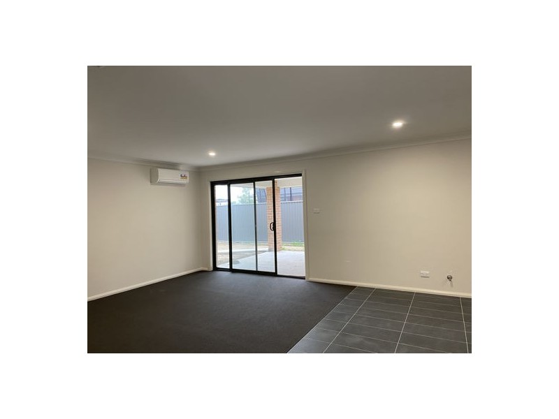 20A Reginald Drive, Tamworth NSW 2340