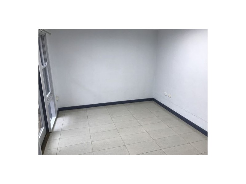 Upstairs Flat 417-419 Peel Street, Tamworth NSW 2340