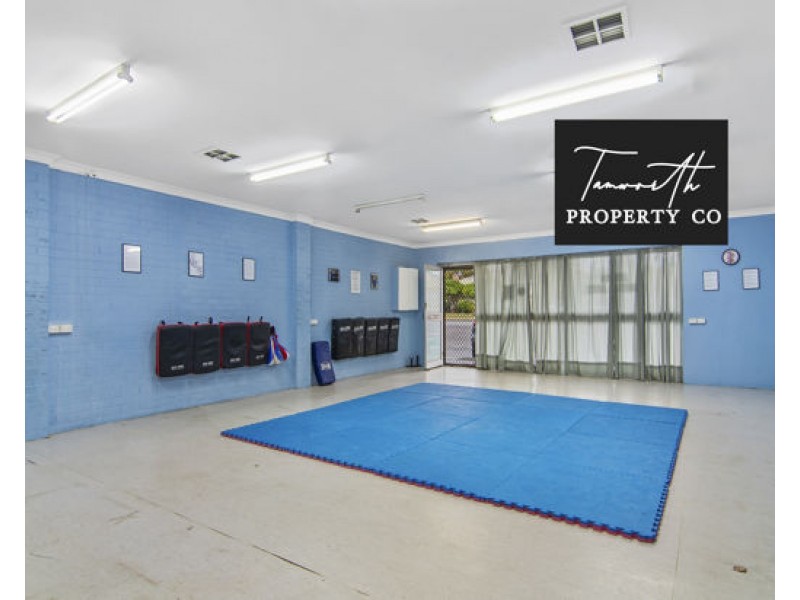 76 Robert Street, Tamworth NSW 2340