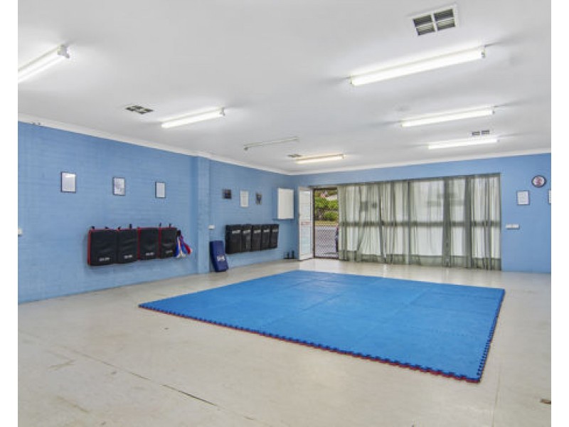 76 Robert Street, Tamworth NSW 2340