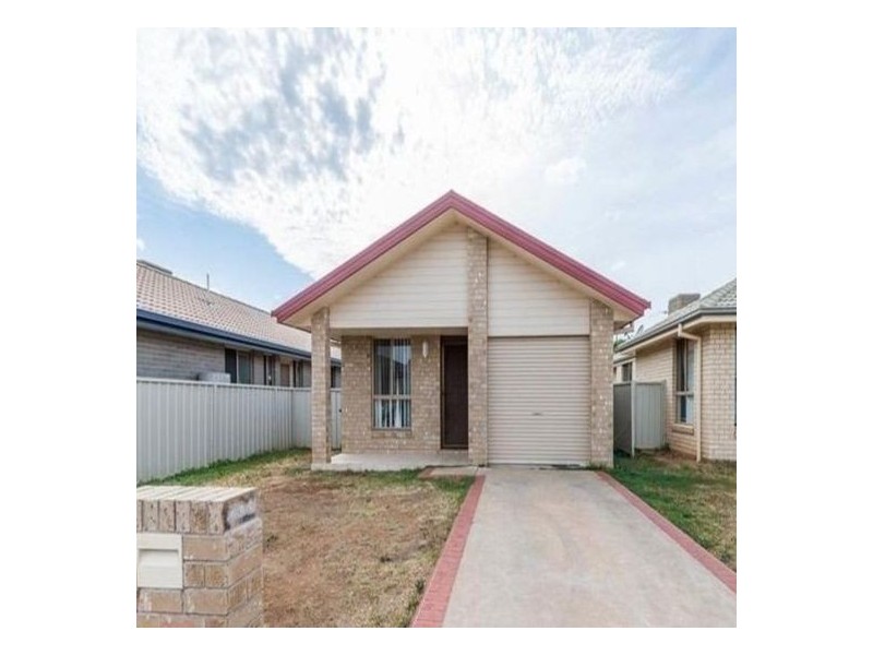 4 Tasman Place, Westdale NSW 2340