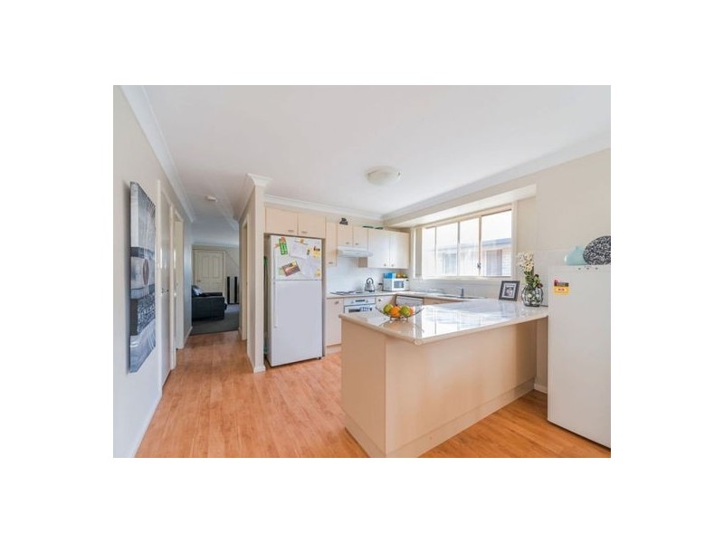 4 Tasman Place, Westdale NSW 2340