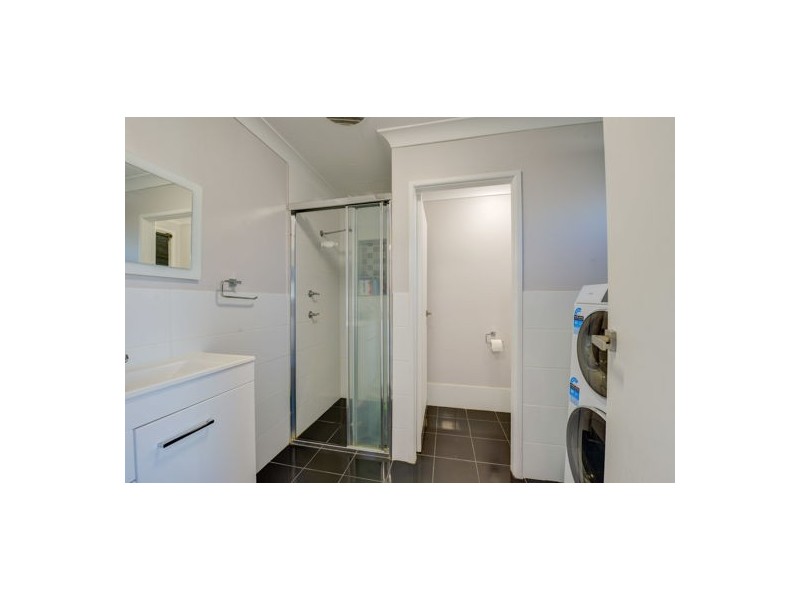 2/11 Yarmouth Parade, Tamworth NSW 2340