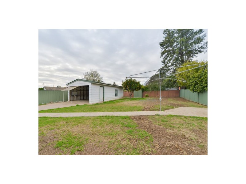 5 Murrawai Street, Tamworth NSW 2340