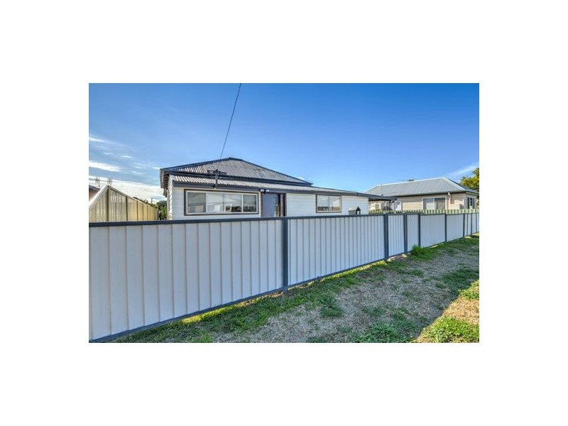 6 Lydia Street, Tamworth NSW 2340