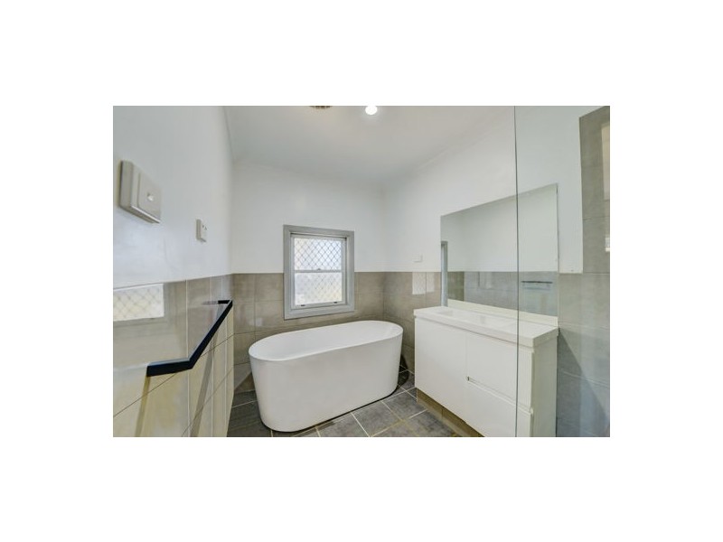 6 Lydia Street, Tamworth NSW 2340