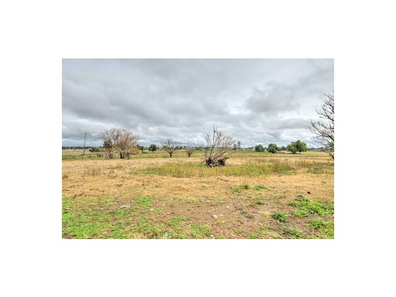 1-13 Bass Street, Westdale NSW 2340