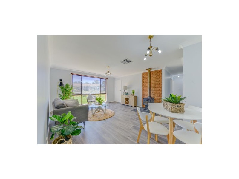 7 Lawson Place, Tamworth NSW 2340