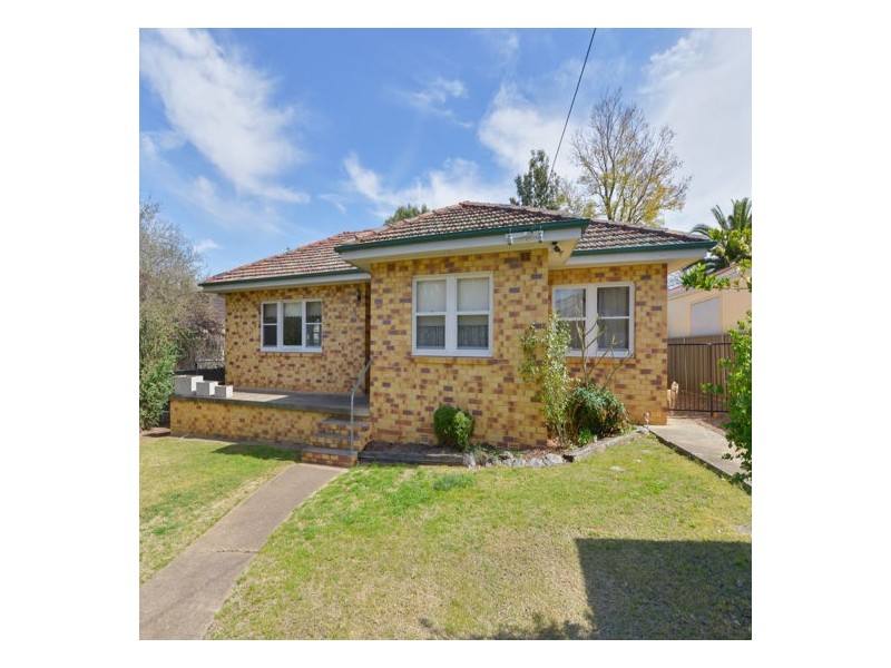 32 Murray Street, Tamworth NSW 2340