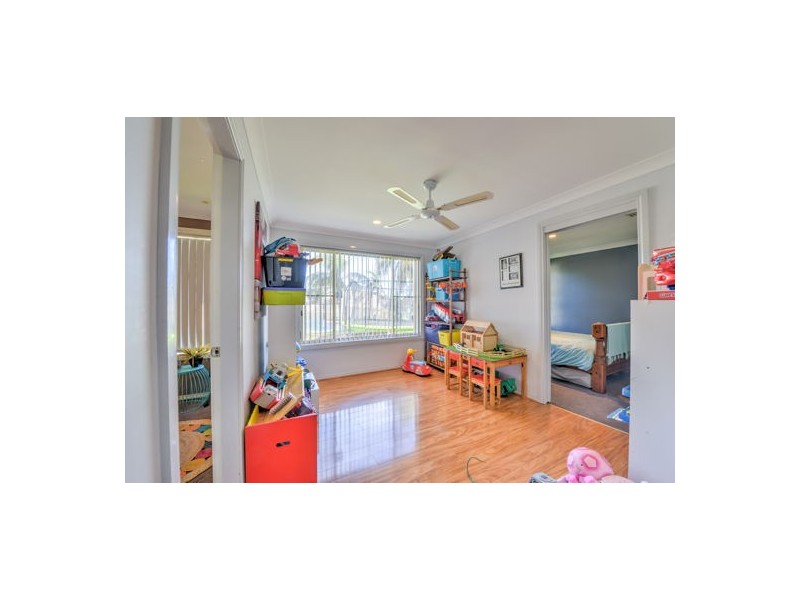 8 Warwick Road, Tamworth NSW 2340