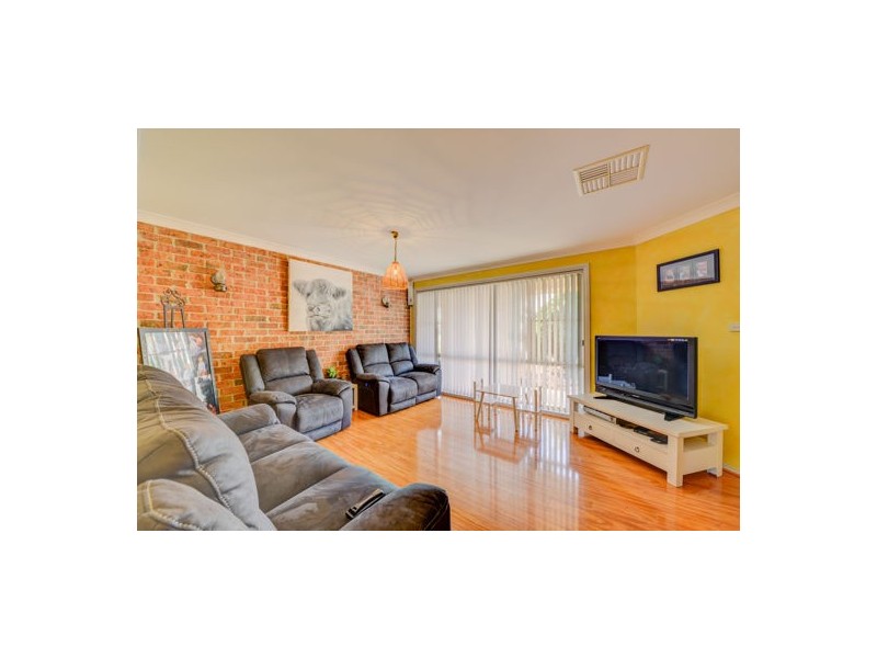 8 Warwick Road, Tamworth NSW 2340