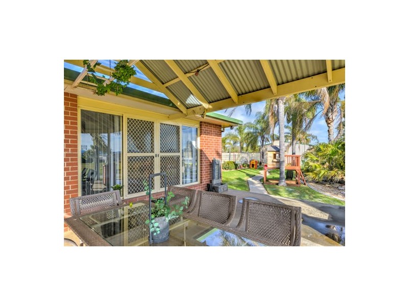 8 Warwick Road, Tamworth NSW 2340