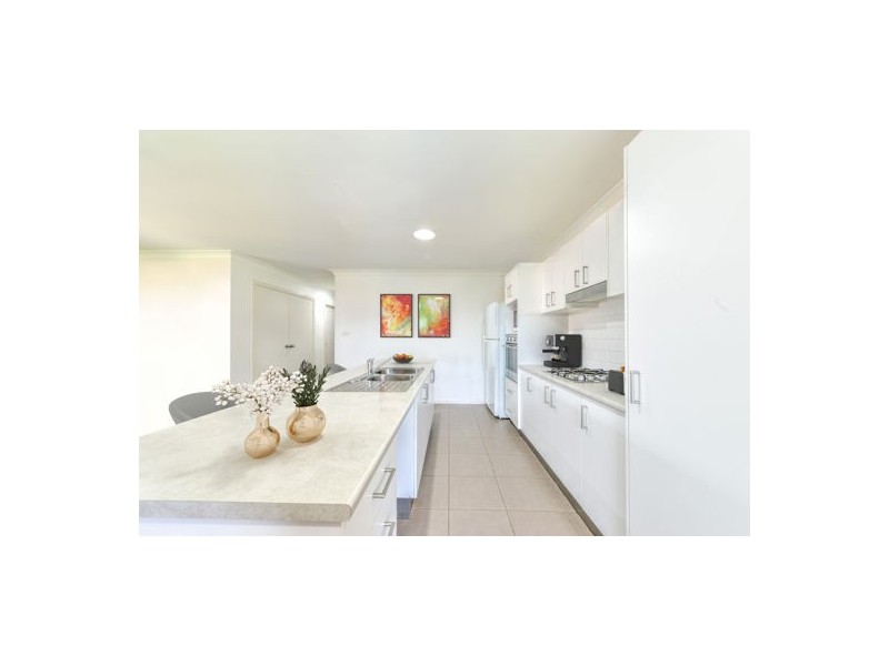 73 Denman Avenue, Kootingal NSW 2352