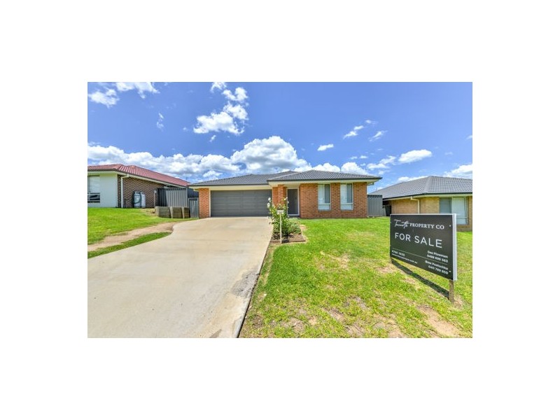 73 Denman Avenue, Kootingal NSW 2352