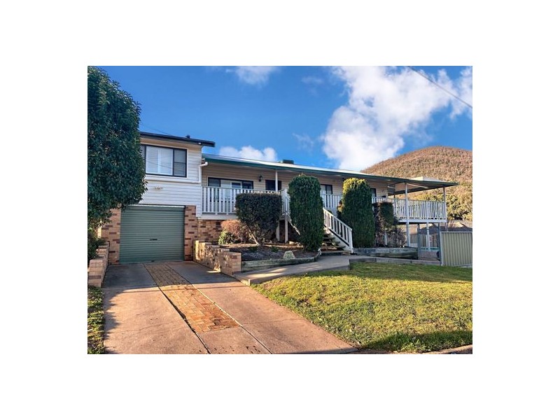 10 Kelso Avenue, Tamworth NSW 2340