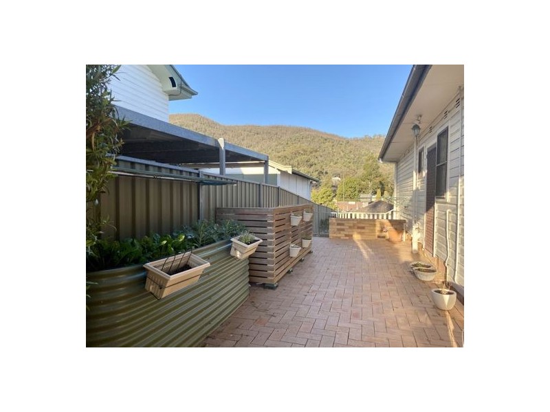 10 Kelso Avenue, Tamworth NSW 2340