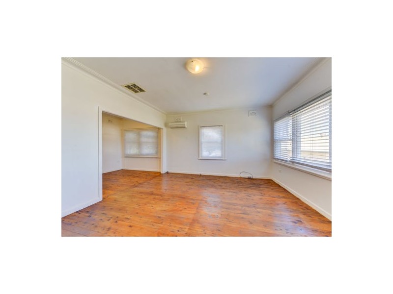 9 Riverview Street, Tamworth NSW 2340