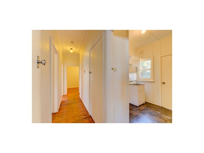 9 Riverview Street, Tamworth NSW 2340