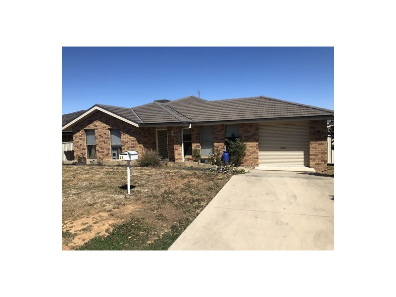 4a Lilly Pilly Court, Tamworth NSW 2340