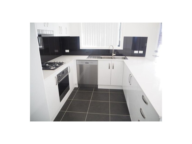 8/7 Curlew Crescent, Tamworth NSW 2340