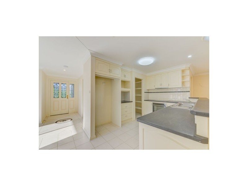 43 Peregrine Ave, Tamworth NSW 2340