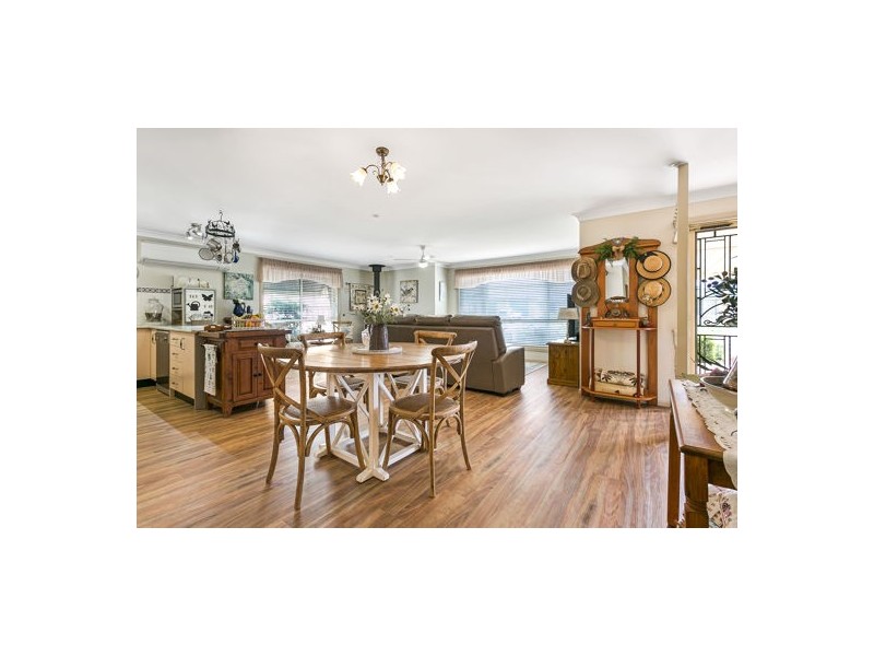 19 Karwin Street, Tamworth NSW 2340