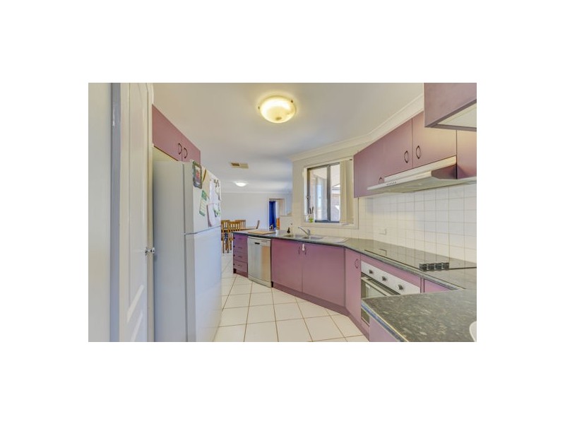 16 Burdekin Place, Tamworth NSW 2340