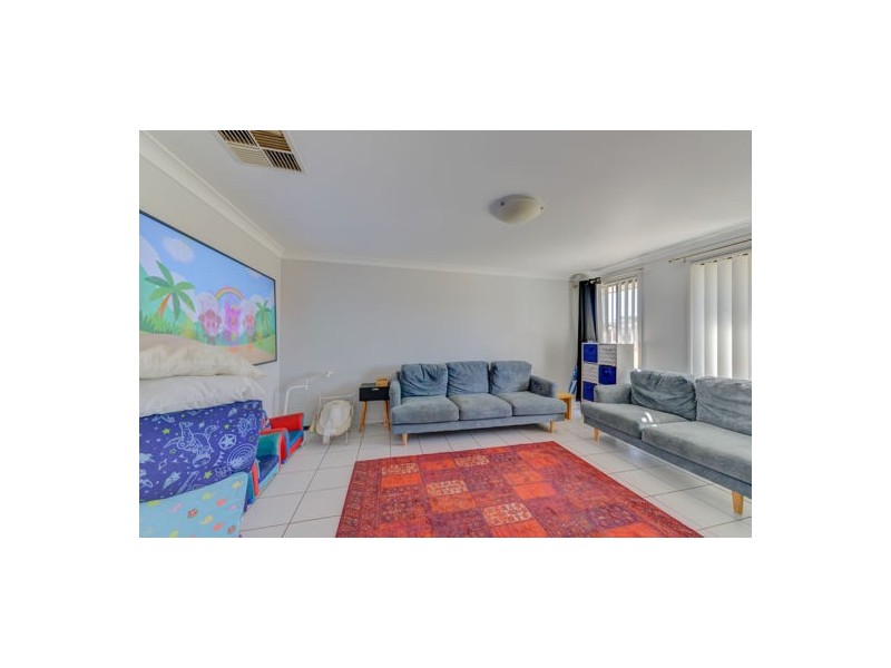16 Burdekin Place, Tamworth NSW 2340