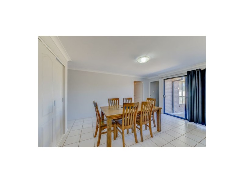 16 Burdekin Place, Tamworth NSW 2340