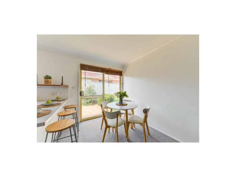 2/12 Curlew Crescent, Tamworth NSW 2340