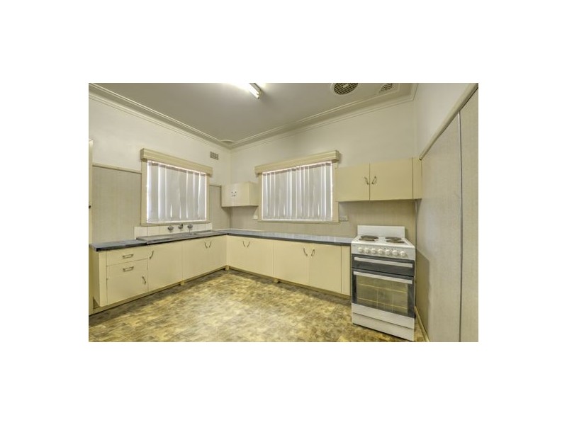 1 & 2/42 Kathleen Street, Tamworth NSW 2340