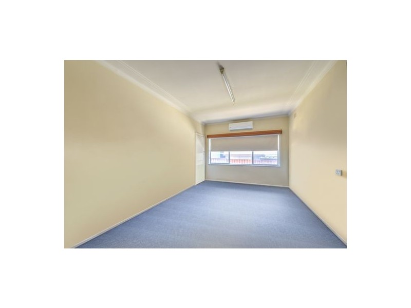 1 & 2/42 Kathleen Street, Tamworth NSW 2340