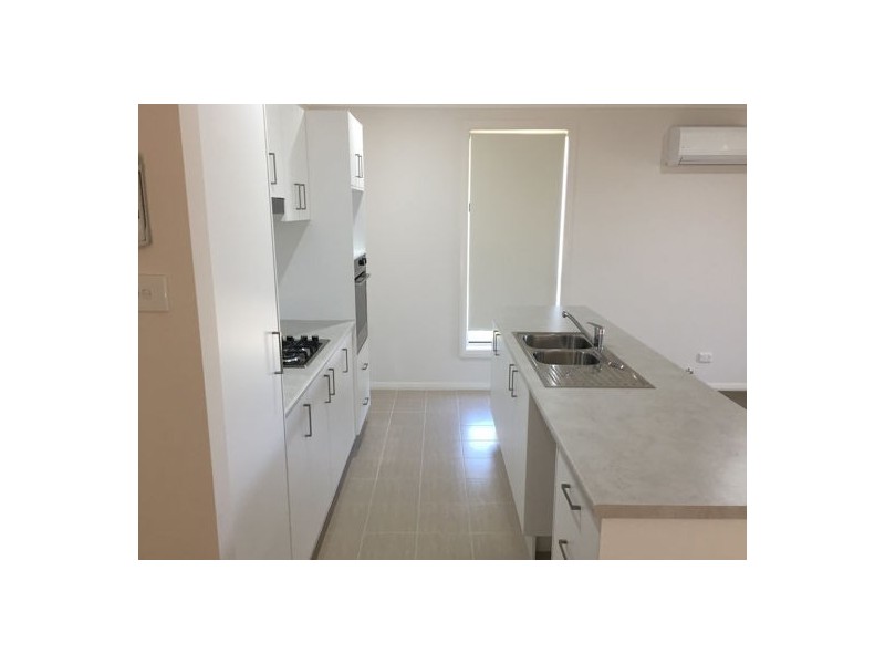 32 Reginald Drive, Tamworth NSW 2340