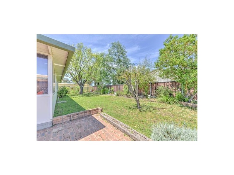 20 Waree Drive, Tamworth NSW 2340