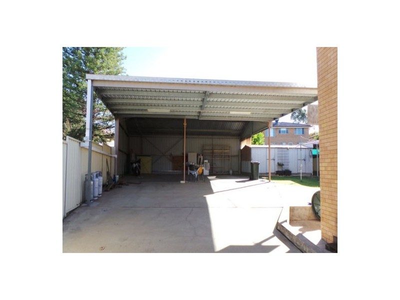 32 McRae Street, Tamworth NSW 2340