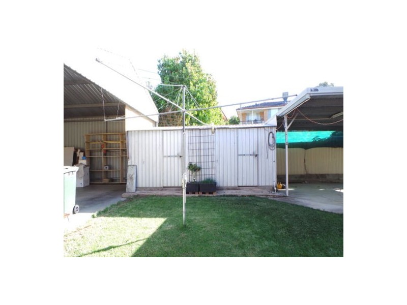 32 McRae Street, Tamworth NSW 2340