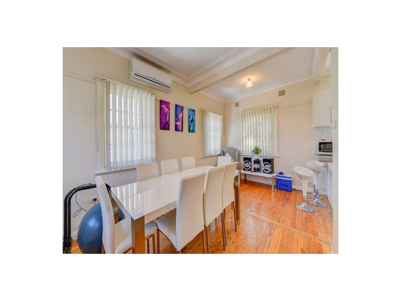 38 Parry Street, Tamworth NSW 2340