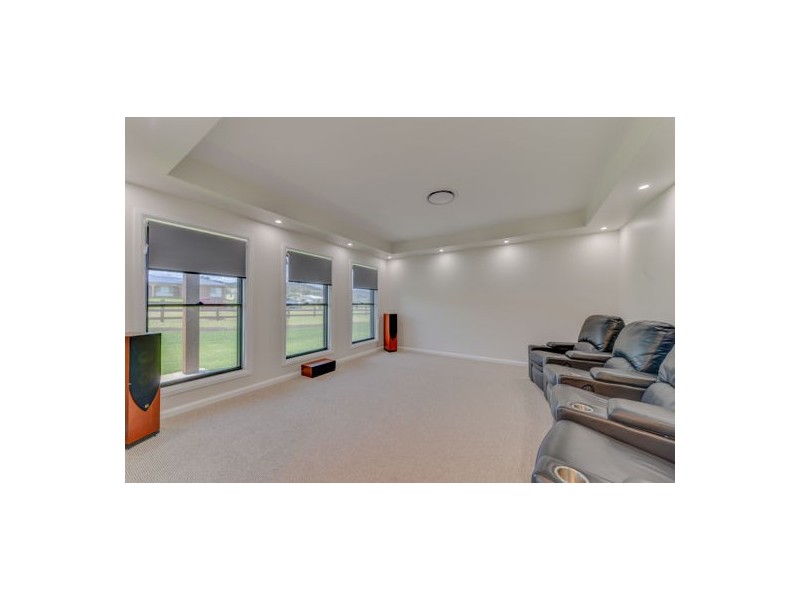 5 Benandarah Court, Tamworth NSW 2340