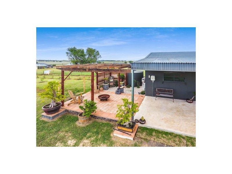 5 Benandarah Court, Tamworth NSW 2340