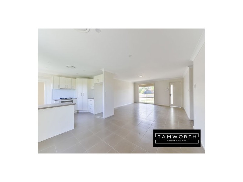23 Gungurru Close, Tamworth NSW 2340
