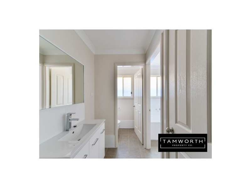 23 Gungurru Close, Tamworth NSW 2340