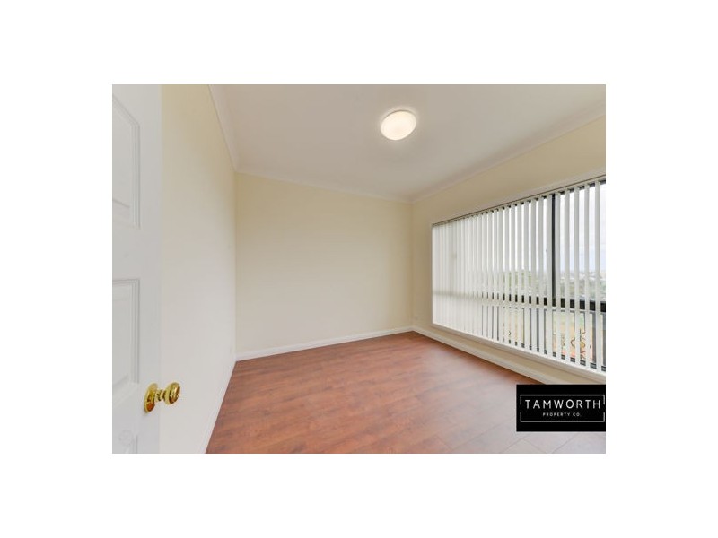 1/9 Wollemi Close, Tamworth NSW 2340