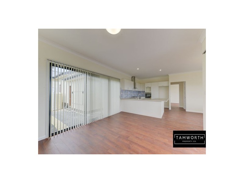 1/9 Wollemi Close, Tamworth NSW 2340