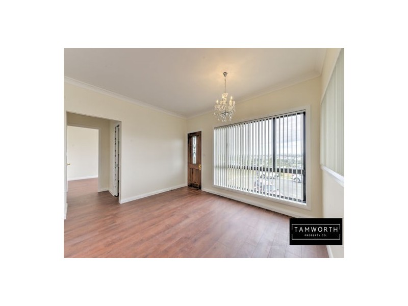 1/9 Wollemi Close, Tamworth NSW 2340