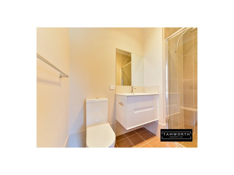 1/3 Ventnor Drive, Tamworth NSW 2340