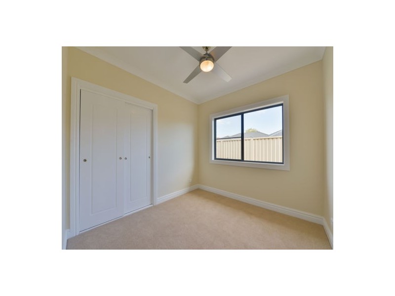 1/10 Penlee Road, Tamworth NSW 2340