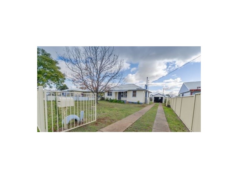 102 Anthony Road, Tamworth NSW 2340