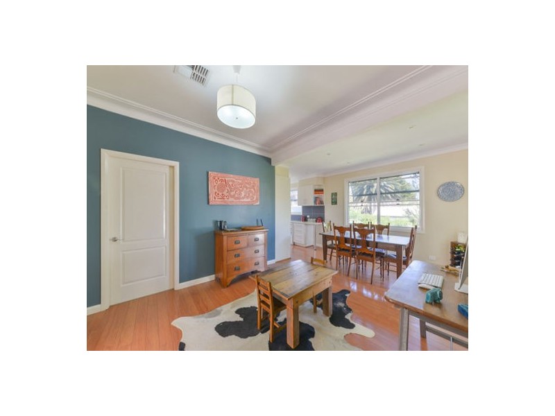 83 Rawson Avenue, Tamworth NSW 2340