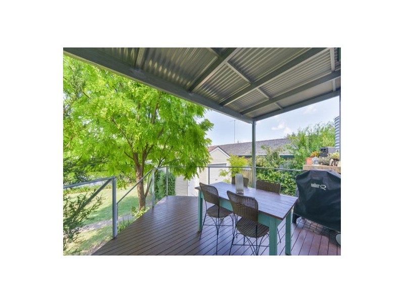 83 Rawson Avenue, Tamworth NSW 2340