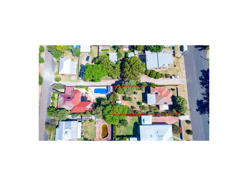 123 Upper Street, Tamworth NSW 2340